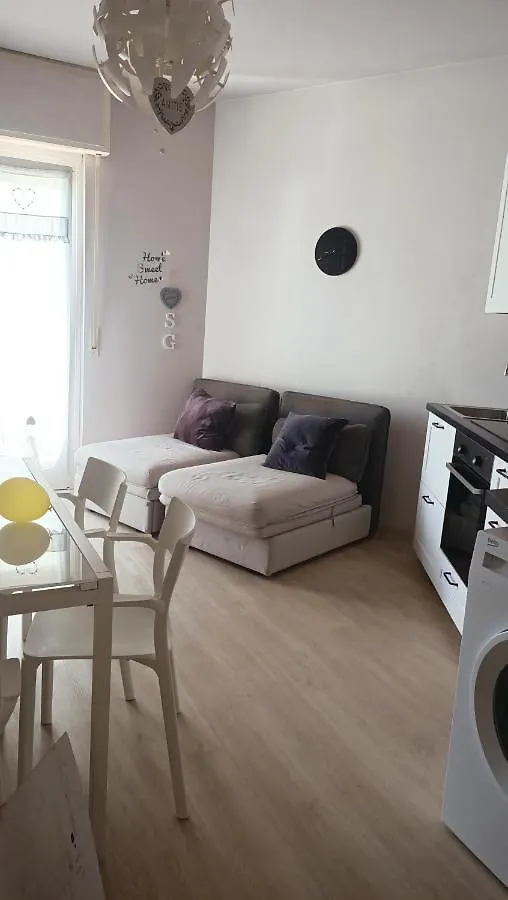 Residence Pool 페스키에라델가르다 0*,  이탈리아